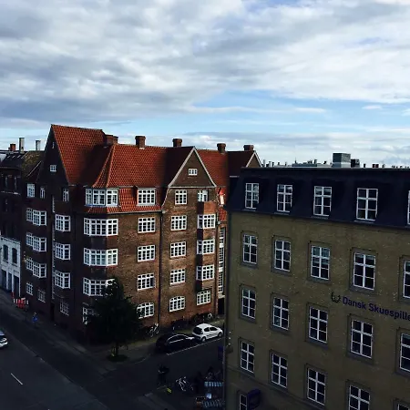 Central & Cosy Studio Right At A Metro Stop Copenhague