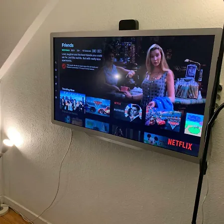Apartment & Cosy + Free Bikes & Netflix *