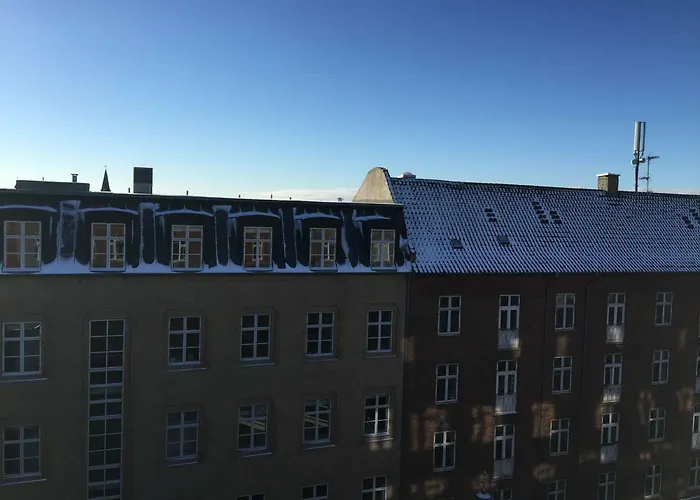 Appartement & Cosy Right At A Metro Stop